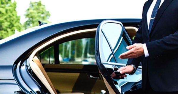 Аренда VIP автомобилей с водителем и телохранителем: комфорт и безопасность на высшем уровне