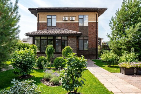 Коттеджный поселок: пространство свободы, безопасности и комфорта